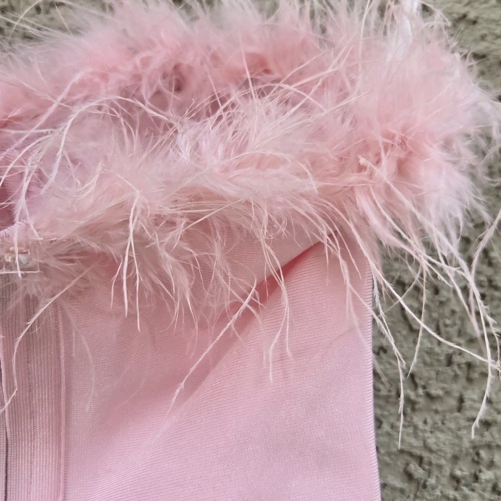 superdown Pink Feather Trim Strapless Crop Top - Picture 10 of 13